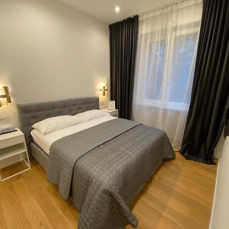 Luxury Modern Apartment ミラノ エクステリア 写真